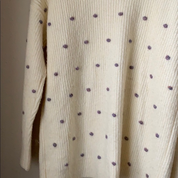 Lou & Grey cream sweater 🌸 - Picture 8 of 15